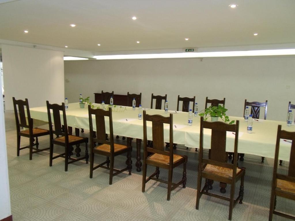 אנטון-אט-טריקוננט Hotel Restaurant L'Ecluse מראה חיצוני תמונה